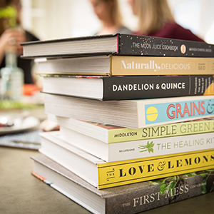 TOT-10421-Instagram-P1_Books_300x300